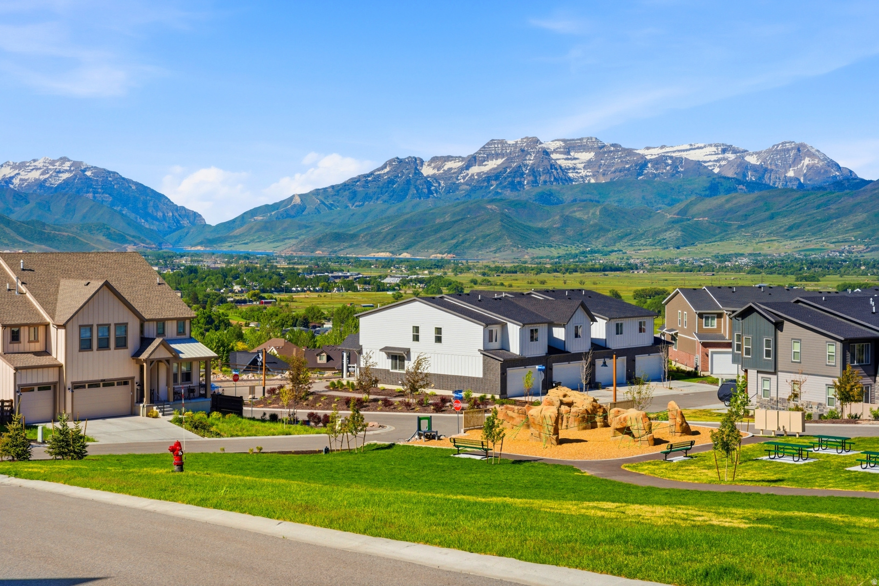 JORDANELLE RIDGE - Residential