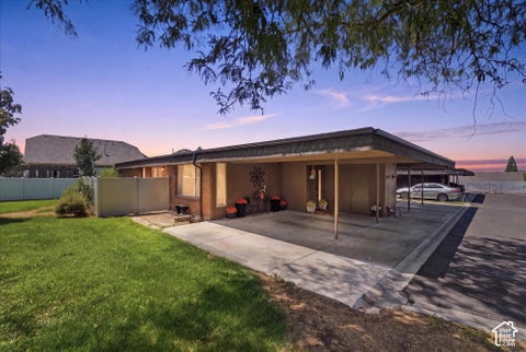 Photo of 1025 BRISTOL RD, Fruit Heights, UT 84037 (MLS # 2174500)