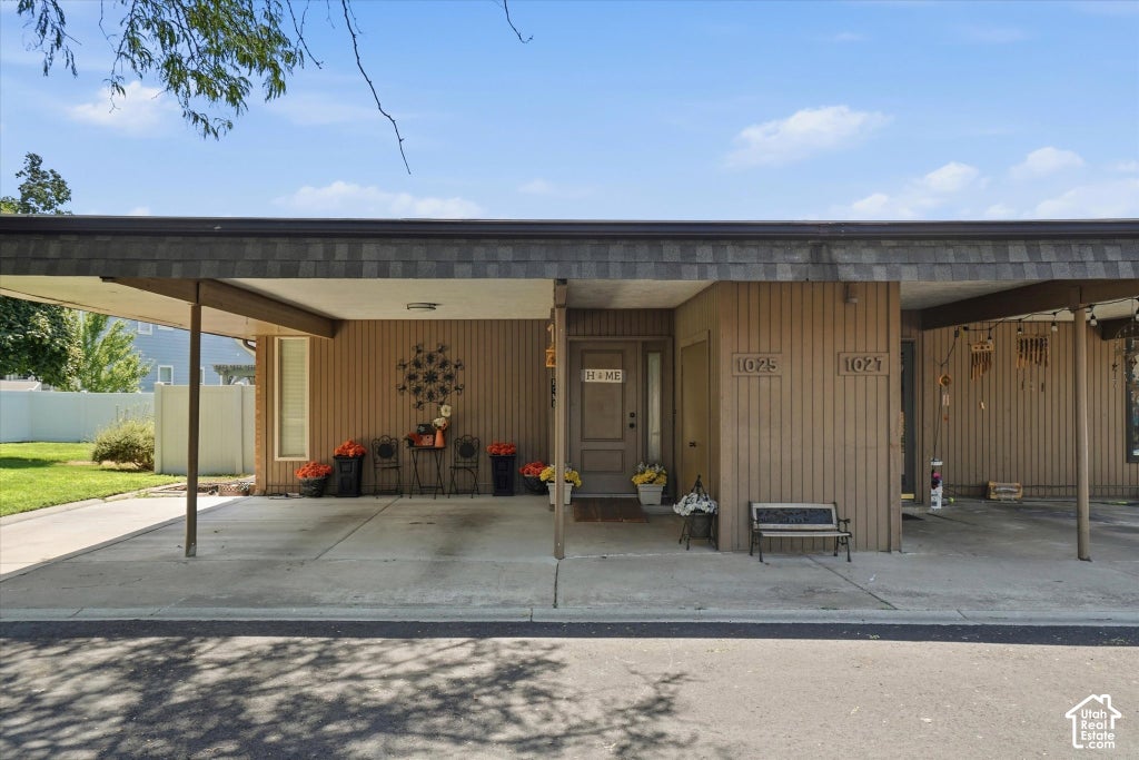 Photo of 1025 BRISTOL RD, Fruit Heights, UT 84037 (MLS # 2174500)