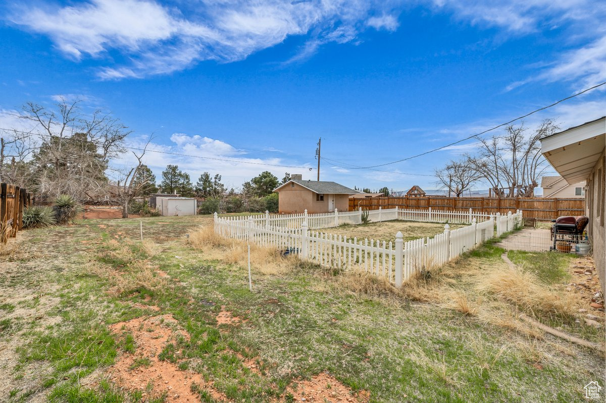 170 N Main St, Ivins, Utah image 28