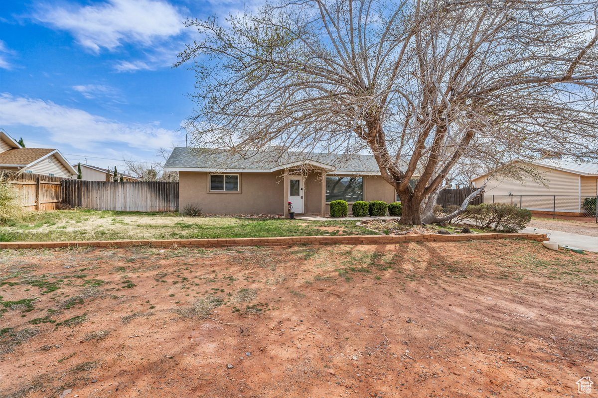 170 N Main St, Ivins, Utah image 2