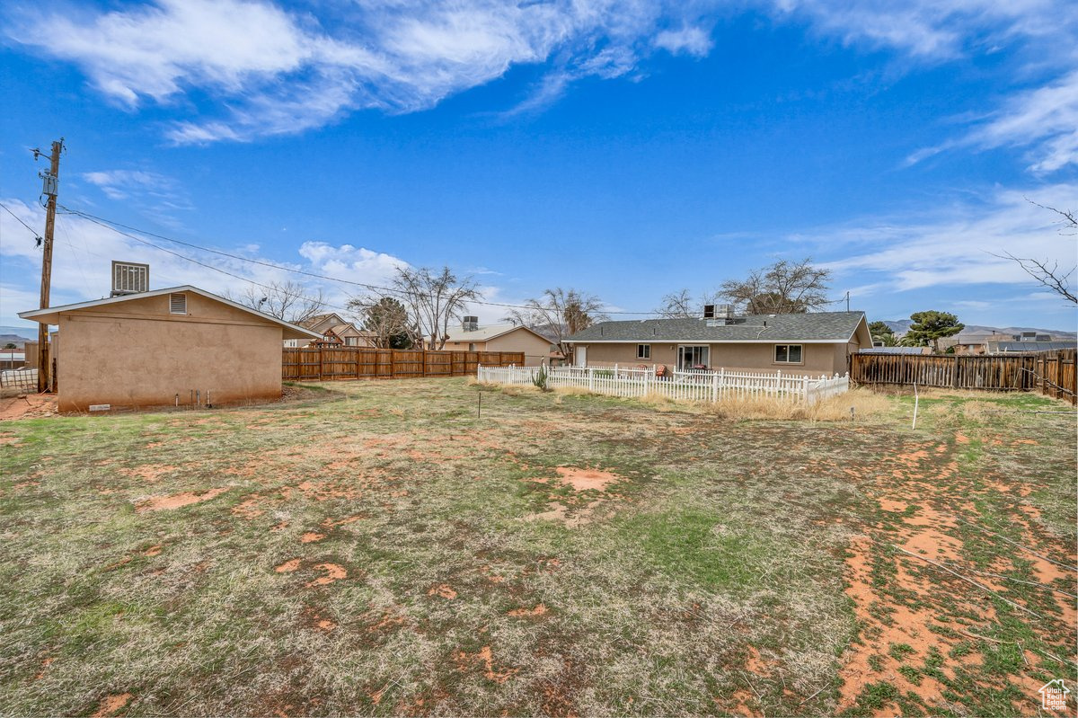 170 N Main St, Ivins, Utah image 27
