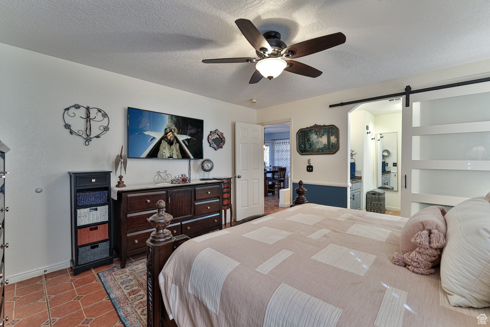 PARADISE WEST 2 - Residential