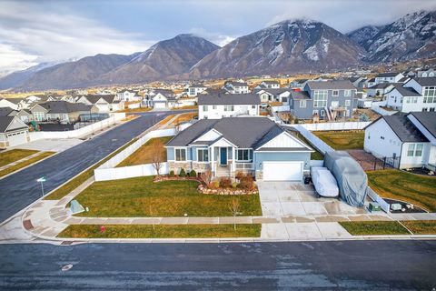 Tiny photo for 1627 S 270 W, Salem, UT 84653 (MLS # 2133759)