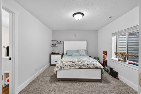 Tiny photo for 1627 S 270 W, Salem, UT 84653 (MLS # 2133759)