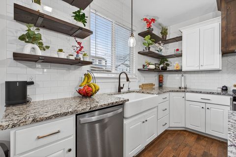 Tiny photo for 1627 S 270 W, Salem, UT 84653 (MLS # 2133759)