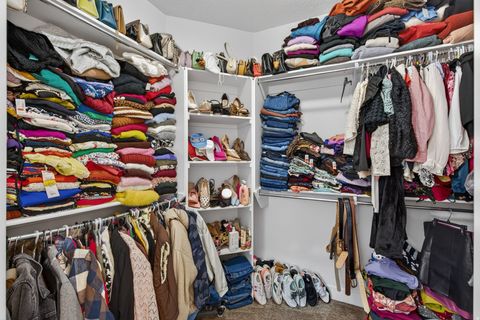 Tiny photo for 1627 S 270 W, Salem, UT 84653 (MLS # 2133759)