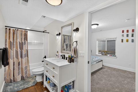 Tiny photo for 1627 S 270 W, Salem, UT 84653 (MLS # 2133759)