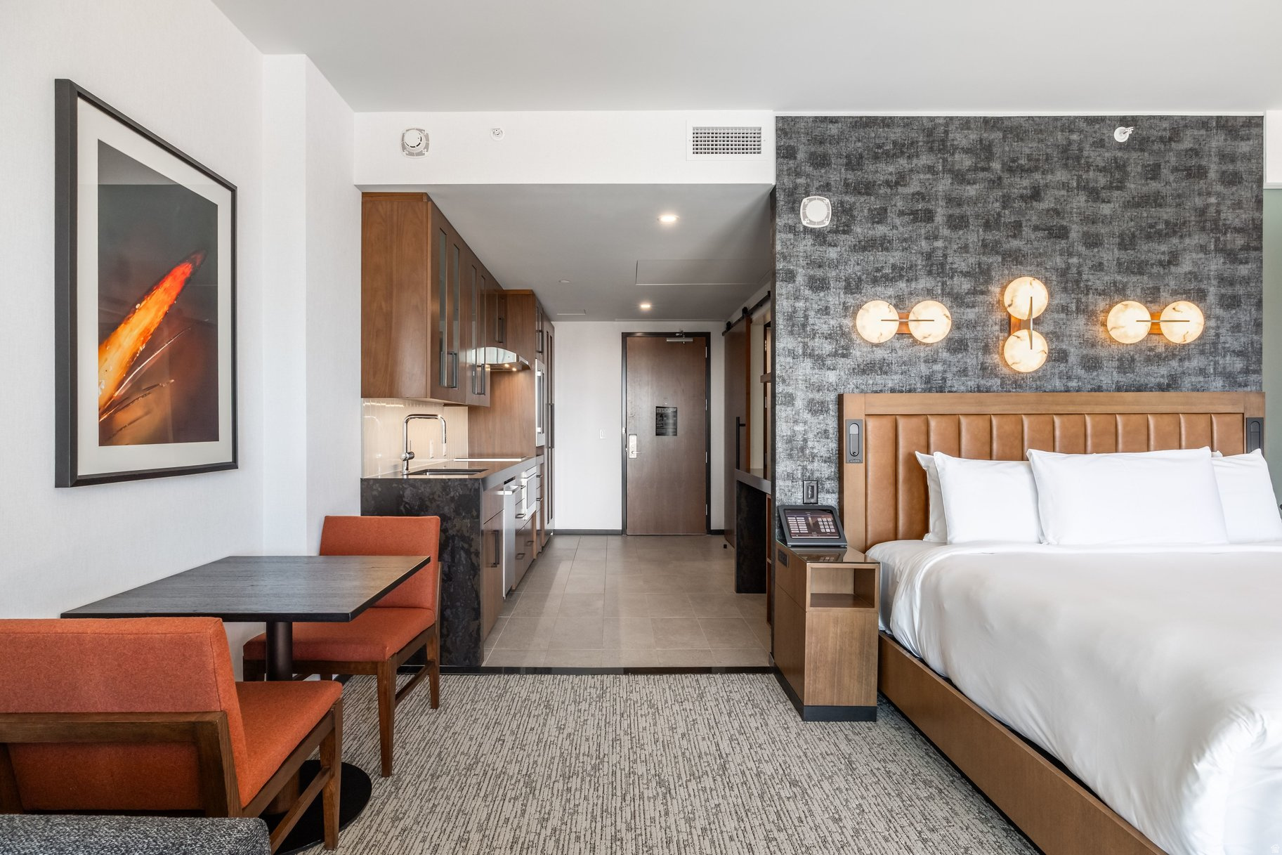 BLACK DESERT RESORT CENTER - Residential