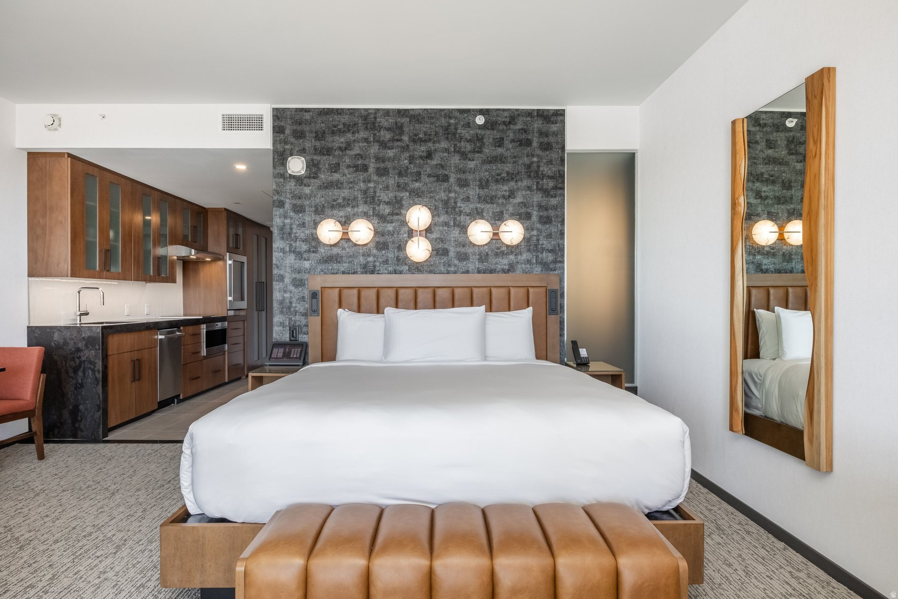 BLACK DESERT RESORT CENTER - Residential