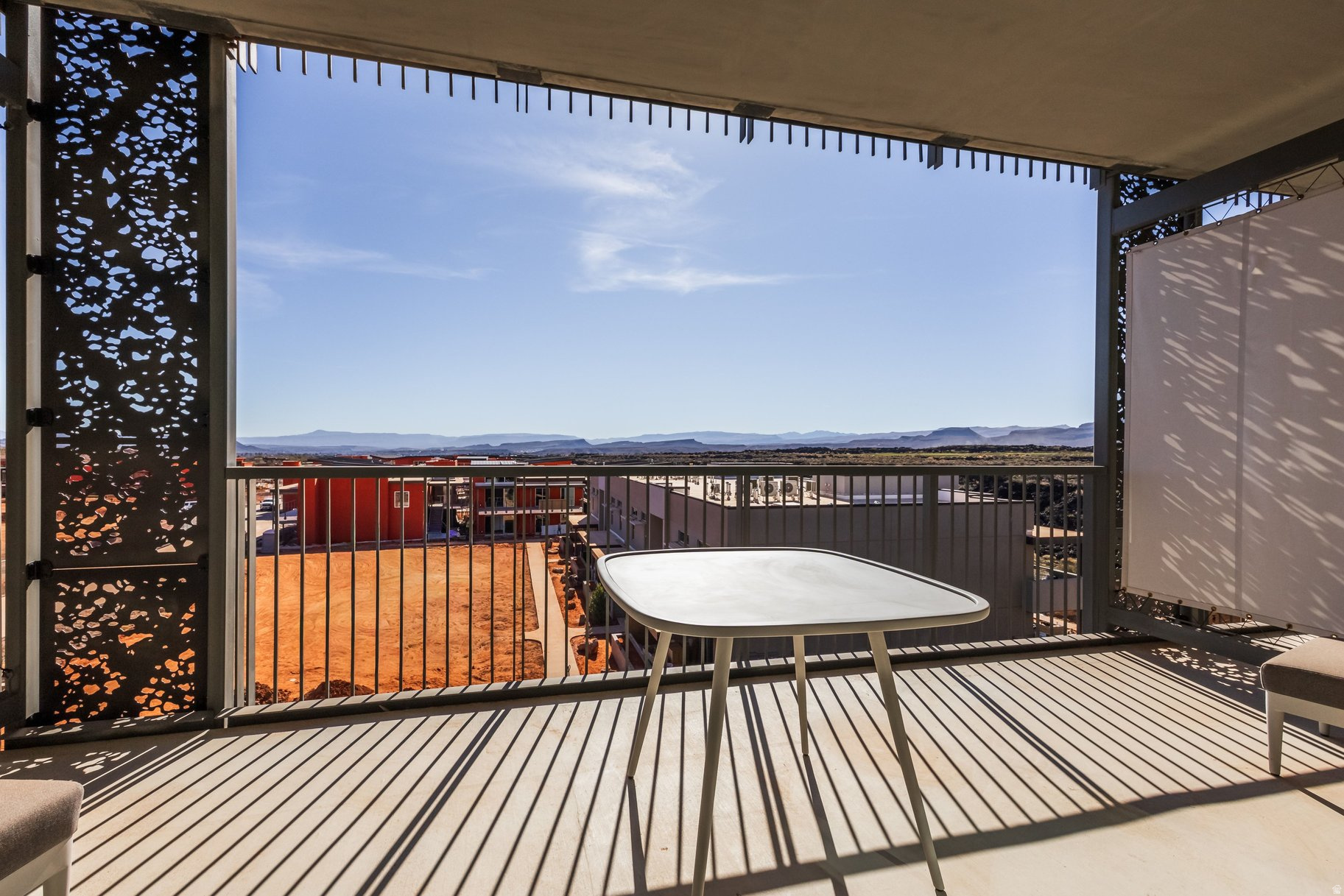 BLACK DESERT RESORT CENTER - Residential