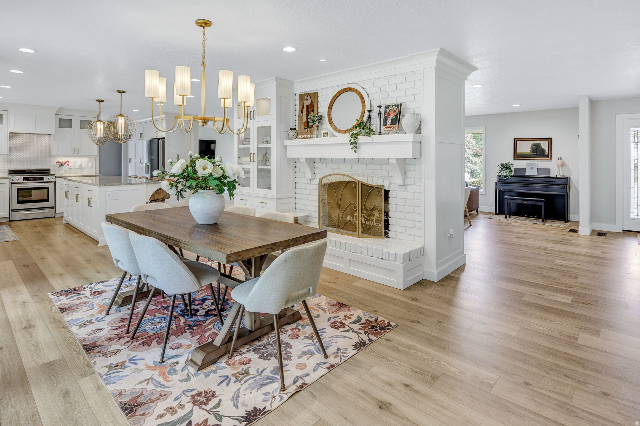 CANYON CREST - Residential