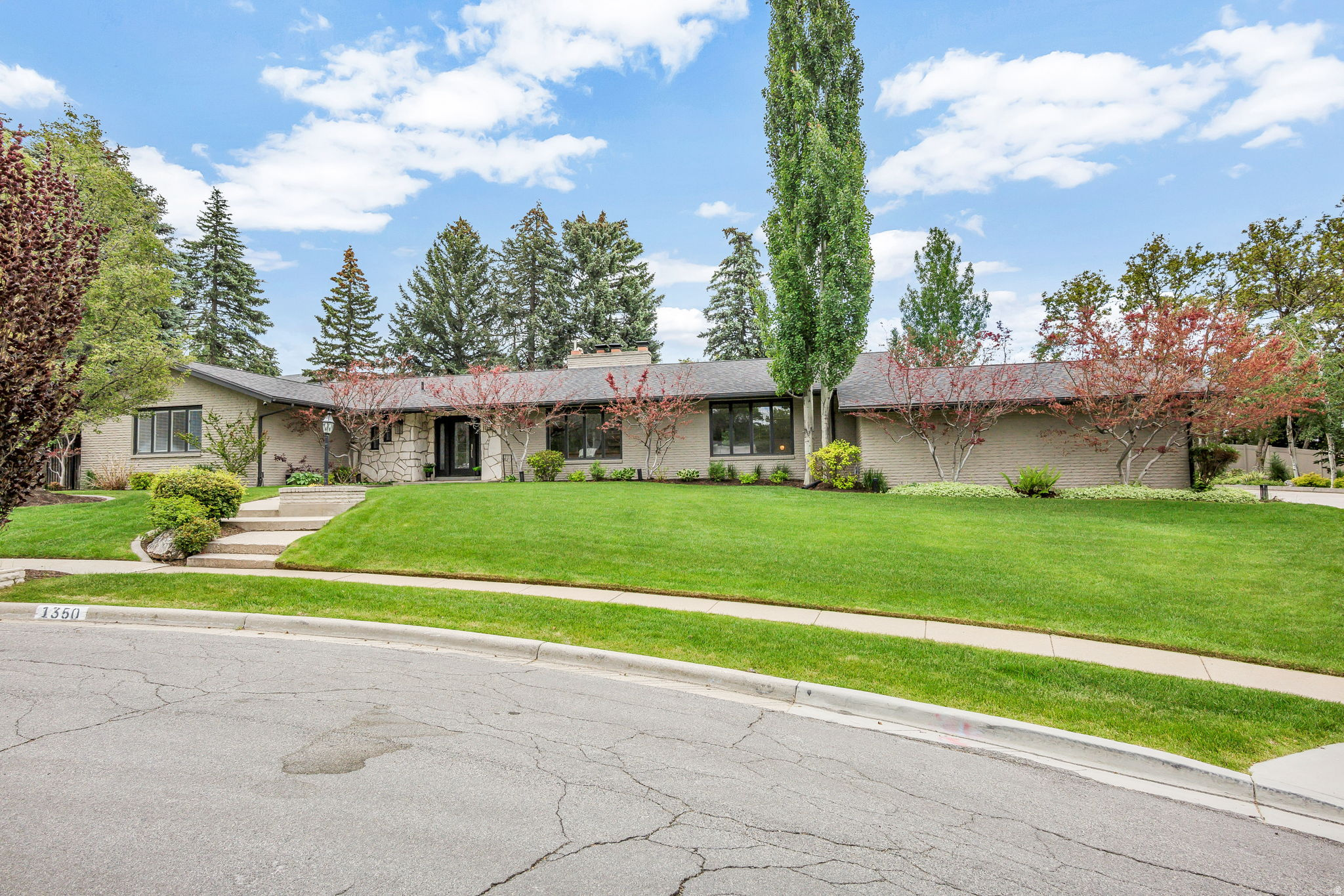 CANYON CREST - Residential