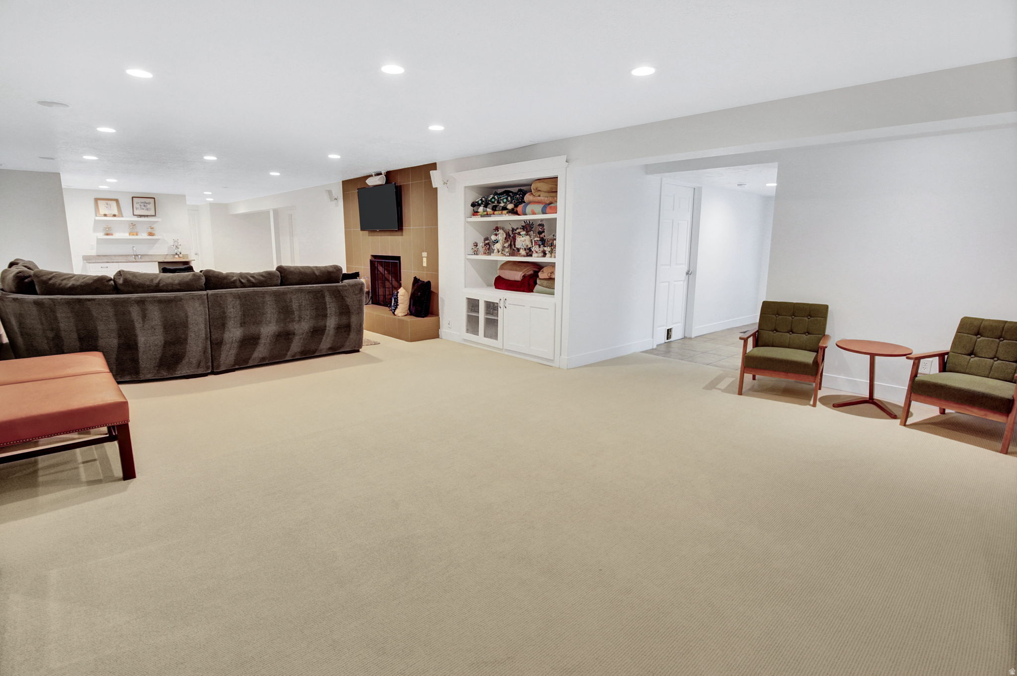 CANYON CREST - Residential
