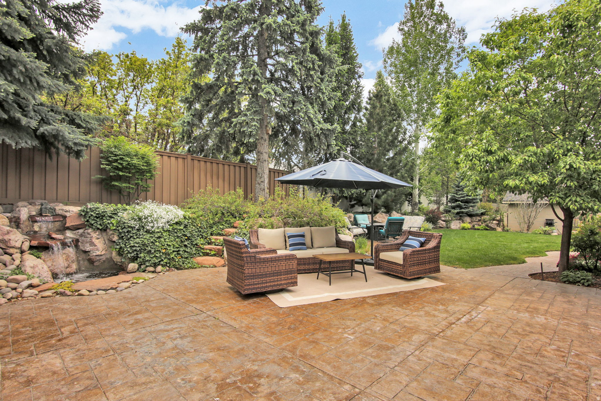 CANYON CREST - Residential