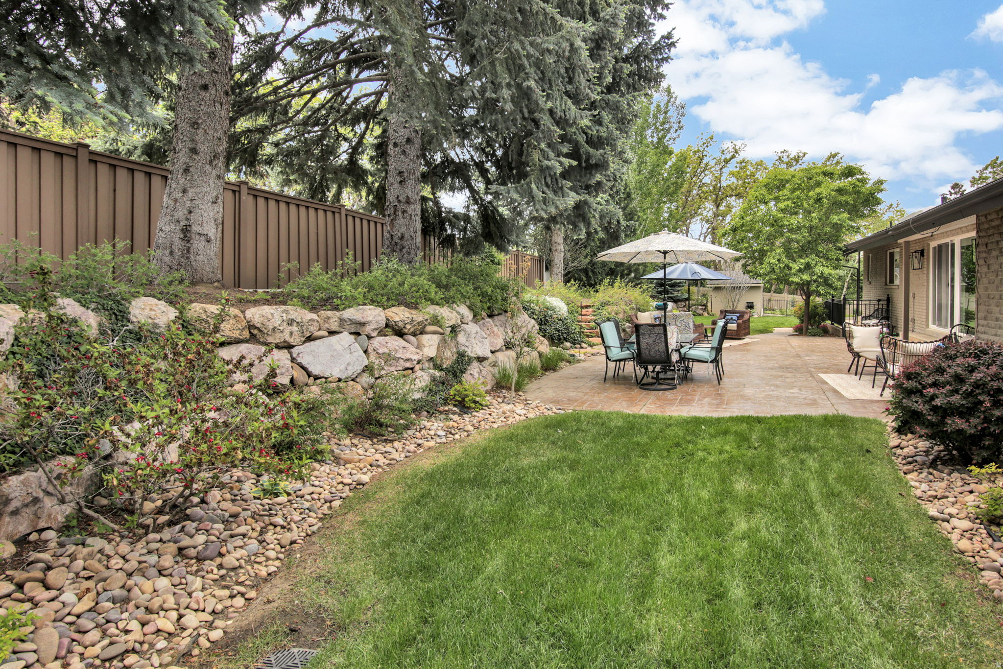 CANYON CREST - Residential