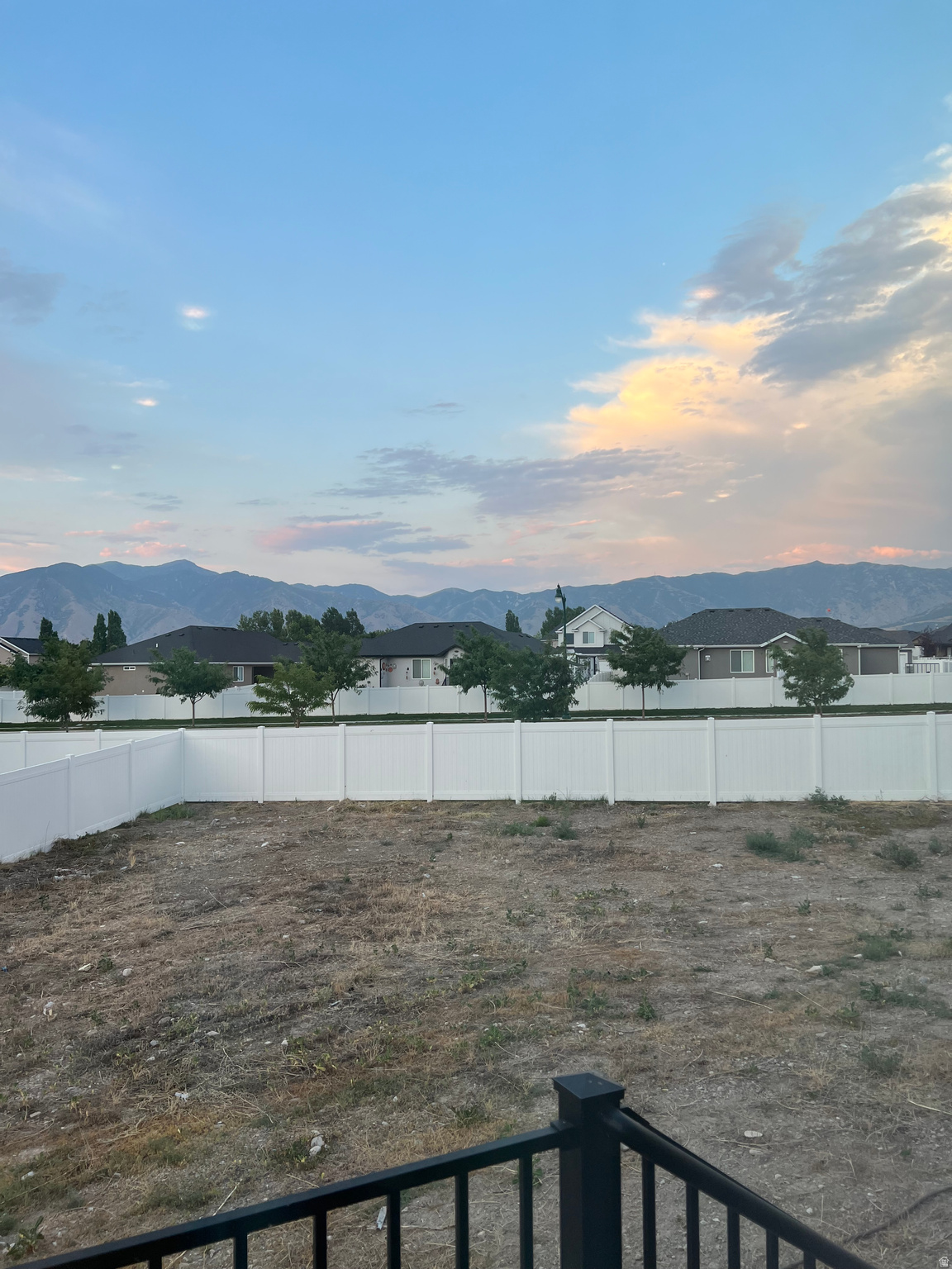 LEXINGTON GREENS - Residential