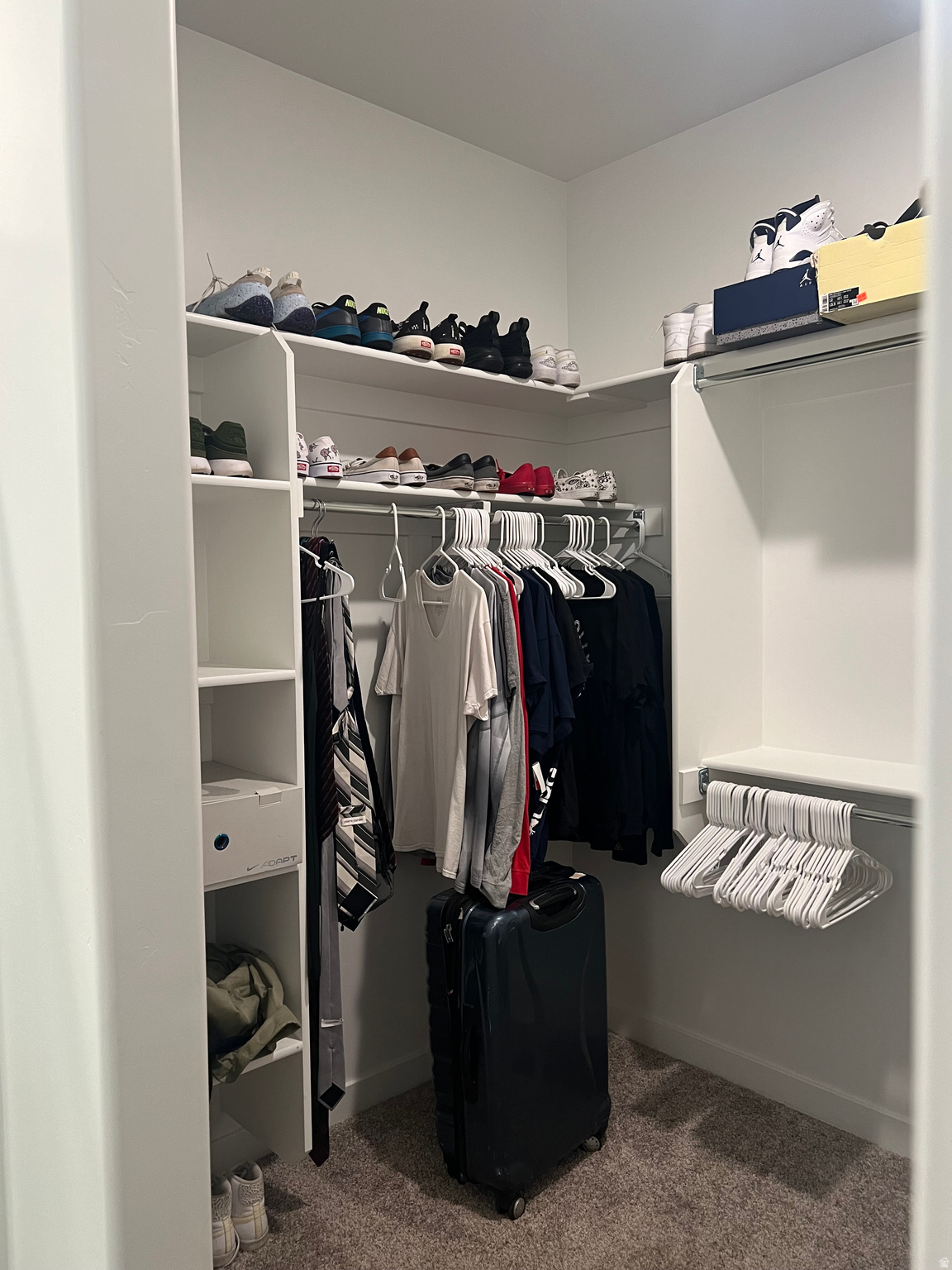 LEXINGTON GREENS - Residential