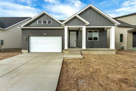 Photo of 1341 N 1475 E #29, Payson, UT 84651 (MLS # 2136917)
