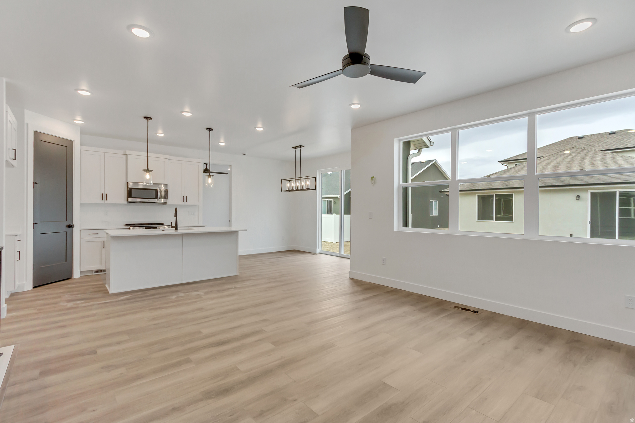 ARROWHEAD RANCH - Residential