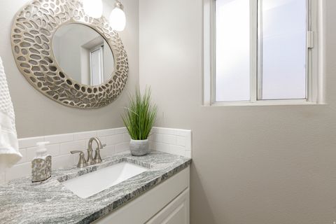 Tiny photo for 2974 S PEAR CIR, Saint George, UT 84790 (MLS # 2126563)