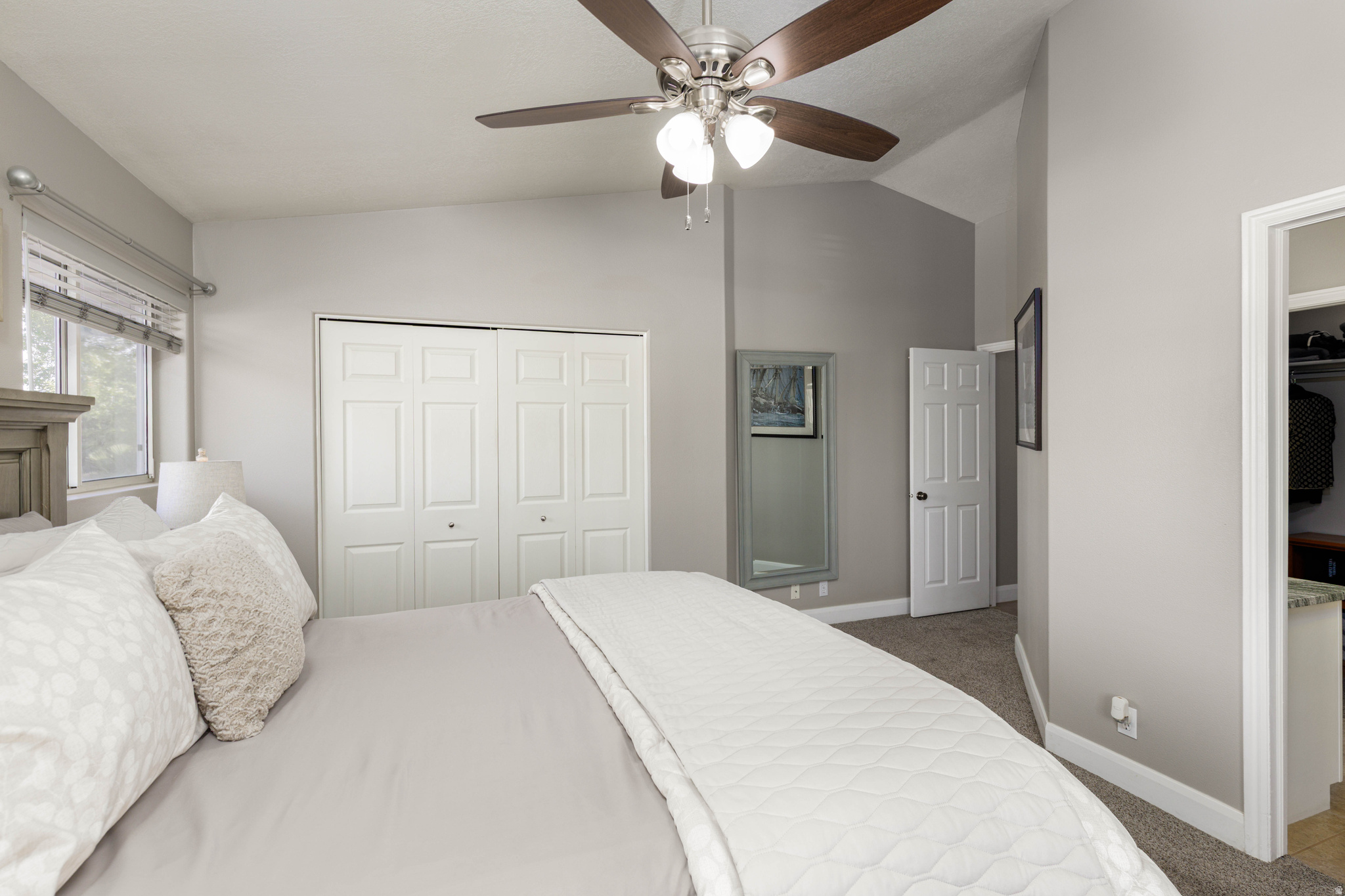 BLOOMINGTON HILLS - Residential