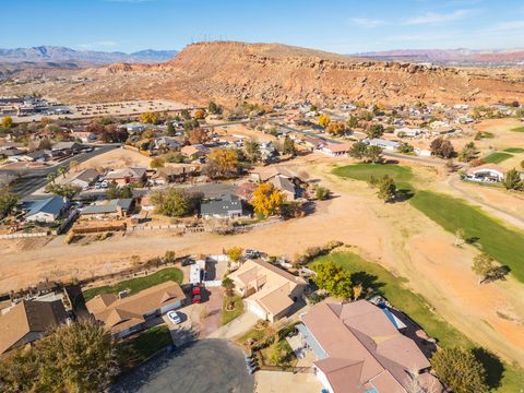 Tiny photo for 2974 S PEAR CIR, Saint George, UT 84790 (MLS # 2126563)