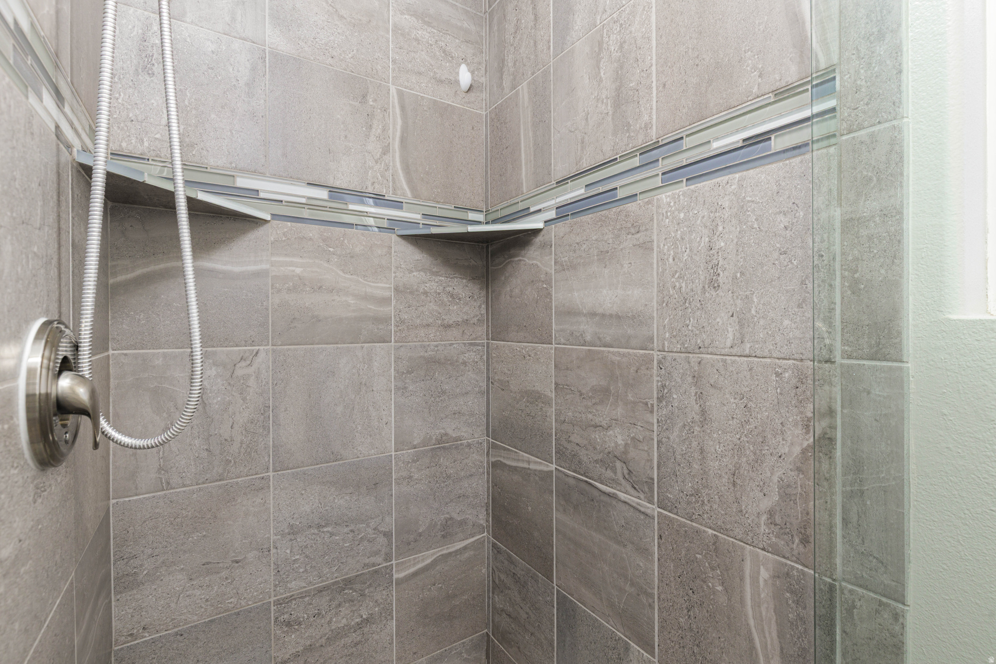 BLOOMINGTON HILLS - Residential