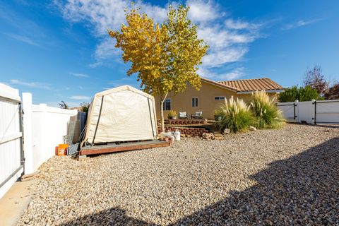 Tiny photo for 2974 S PEAR CIR, Saint George, UT 84790 (MLS # 2126563)