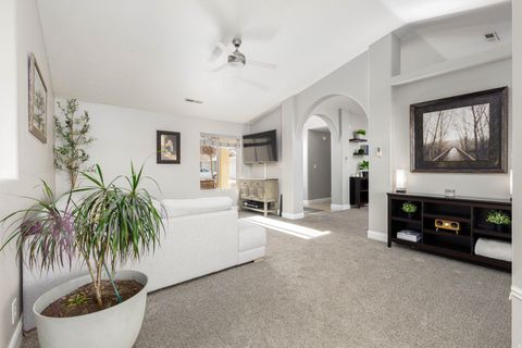 Tiny photo for 2974 S PEAR CIR, Saint George, UT 84790 (MLS # 2126563)