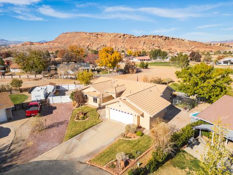 Tiny photo for 2974 S PEAR CIR, Saint George, UT 84790 (MLS # 2126563)