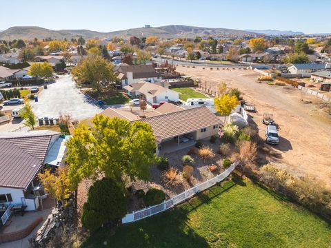 Tiny photo for 2974 S PEAR CIR, Saint George, UT 84790 (MLS # 2126563)