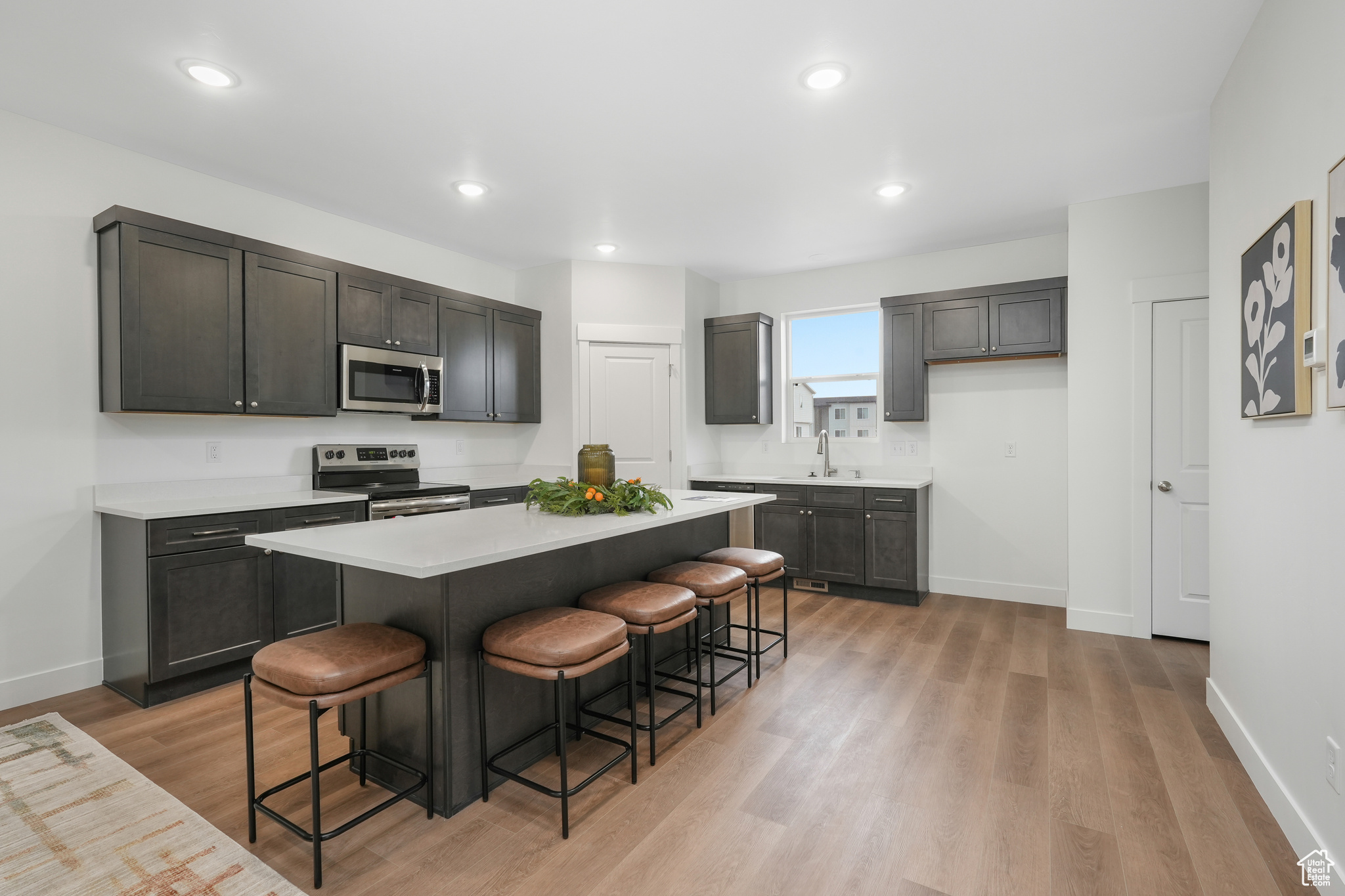 BRYLEE TOWNS - Residential