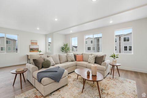 Tiny photo for 5245 N EVERGREEN WAY, Eagle Mountain, UT 84005 (MLS # 2115188)
