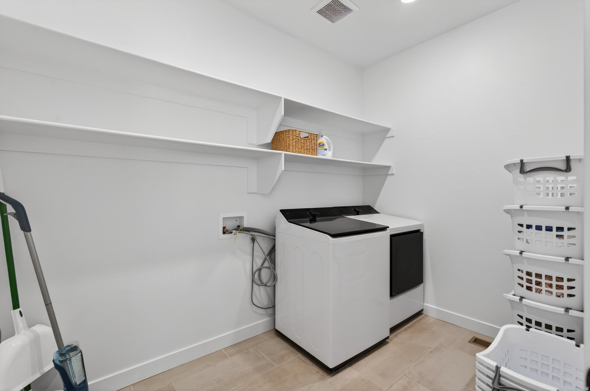 FOOTHILL VILLAGE - Residential