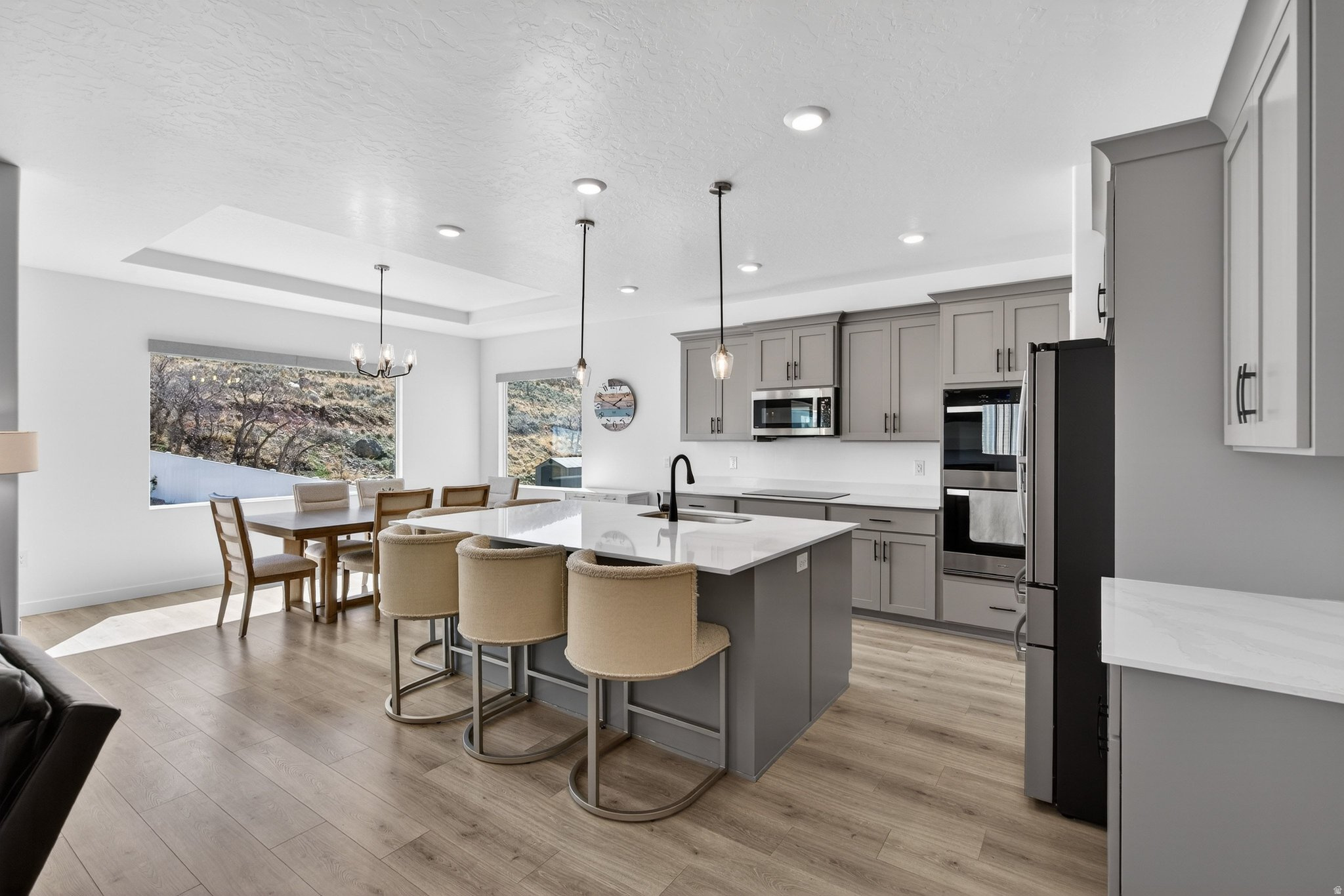 FOOTHILL VILLAGE - Residential