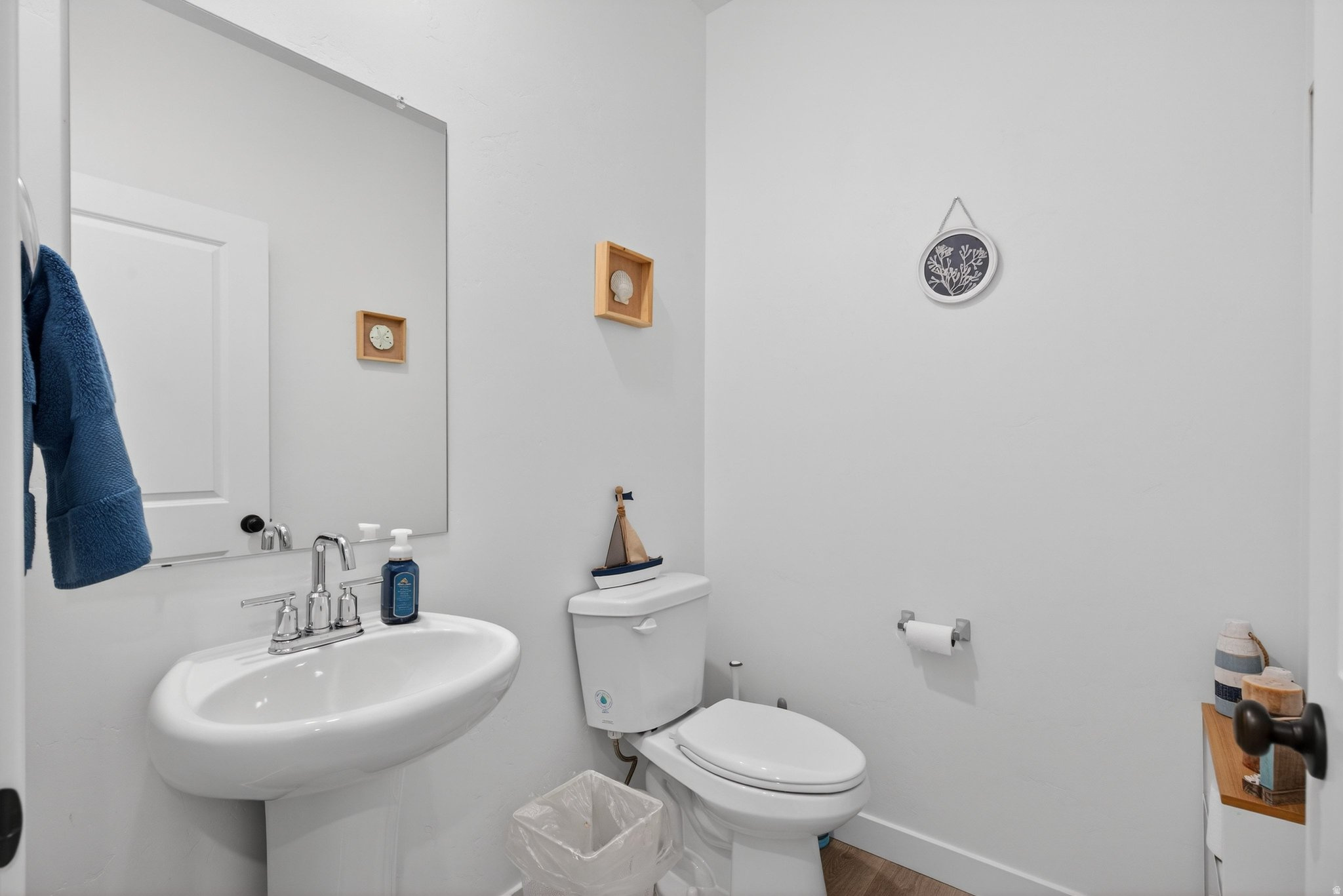 FOOTHILL VILLAGE - Residential