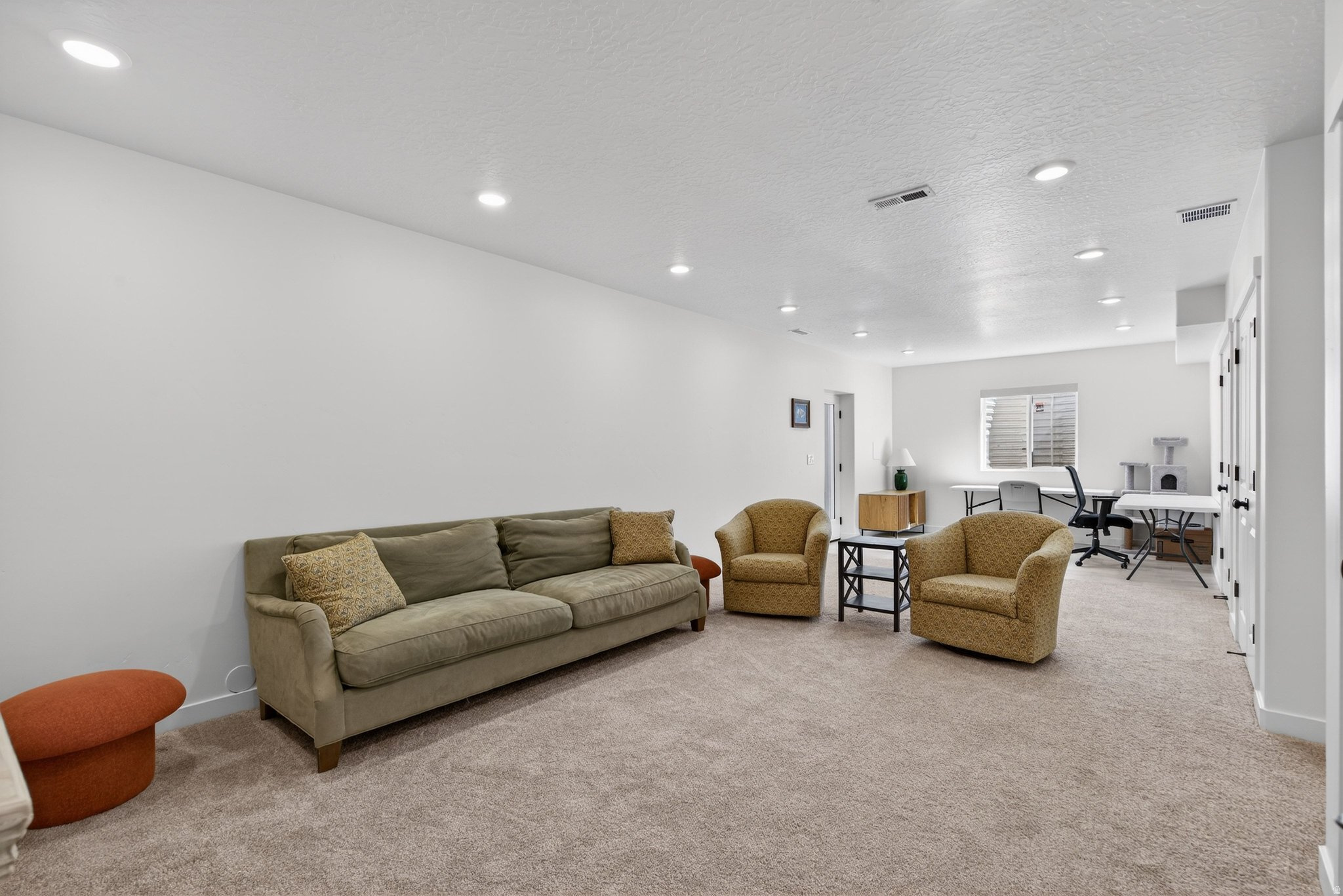 FOOTHILL VILLAGE - Residential