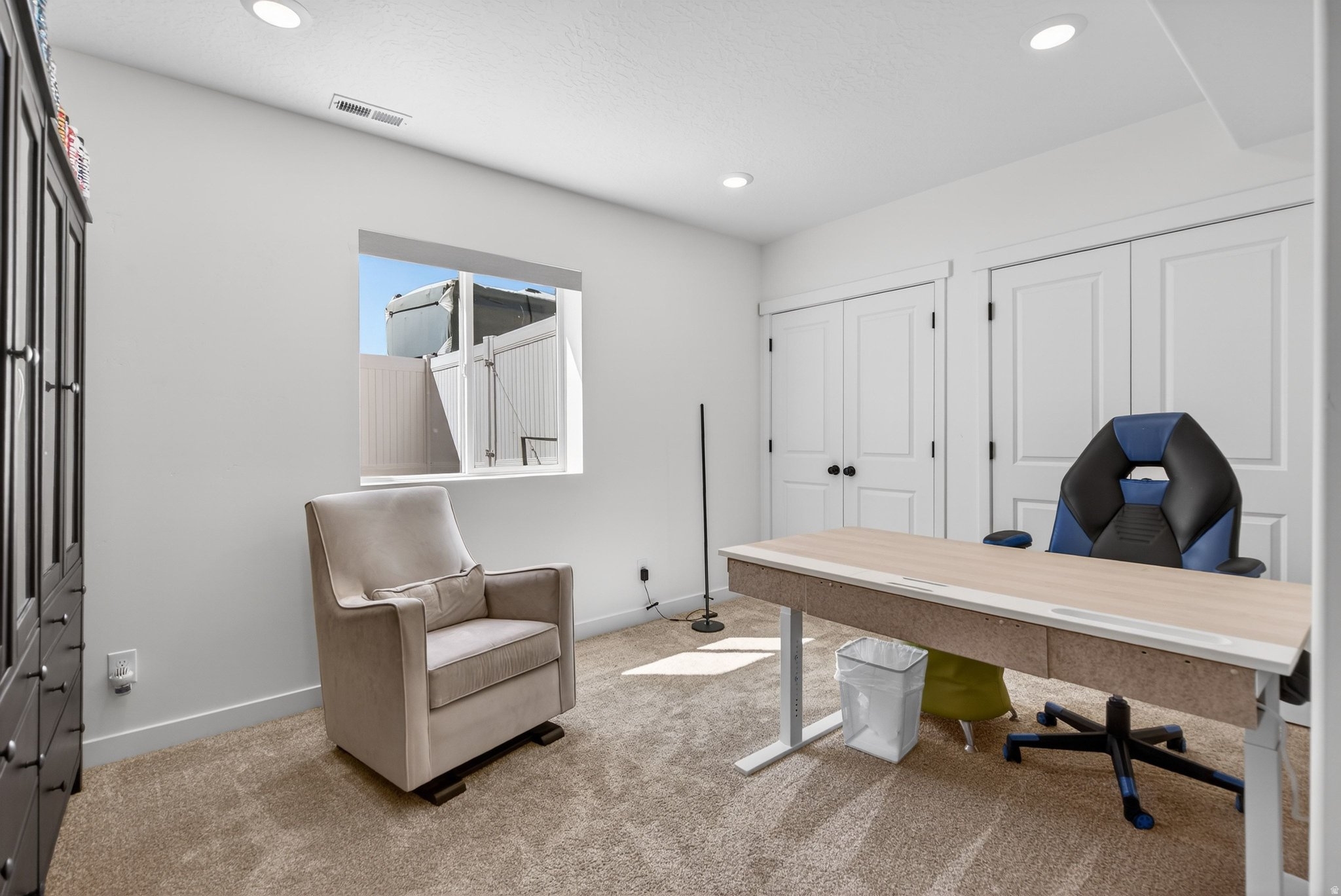 FOOTHILL VILLAGE - Residential