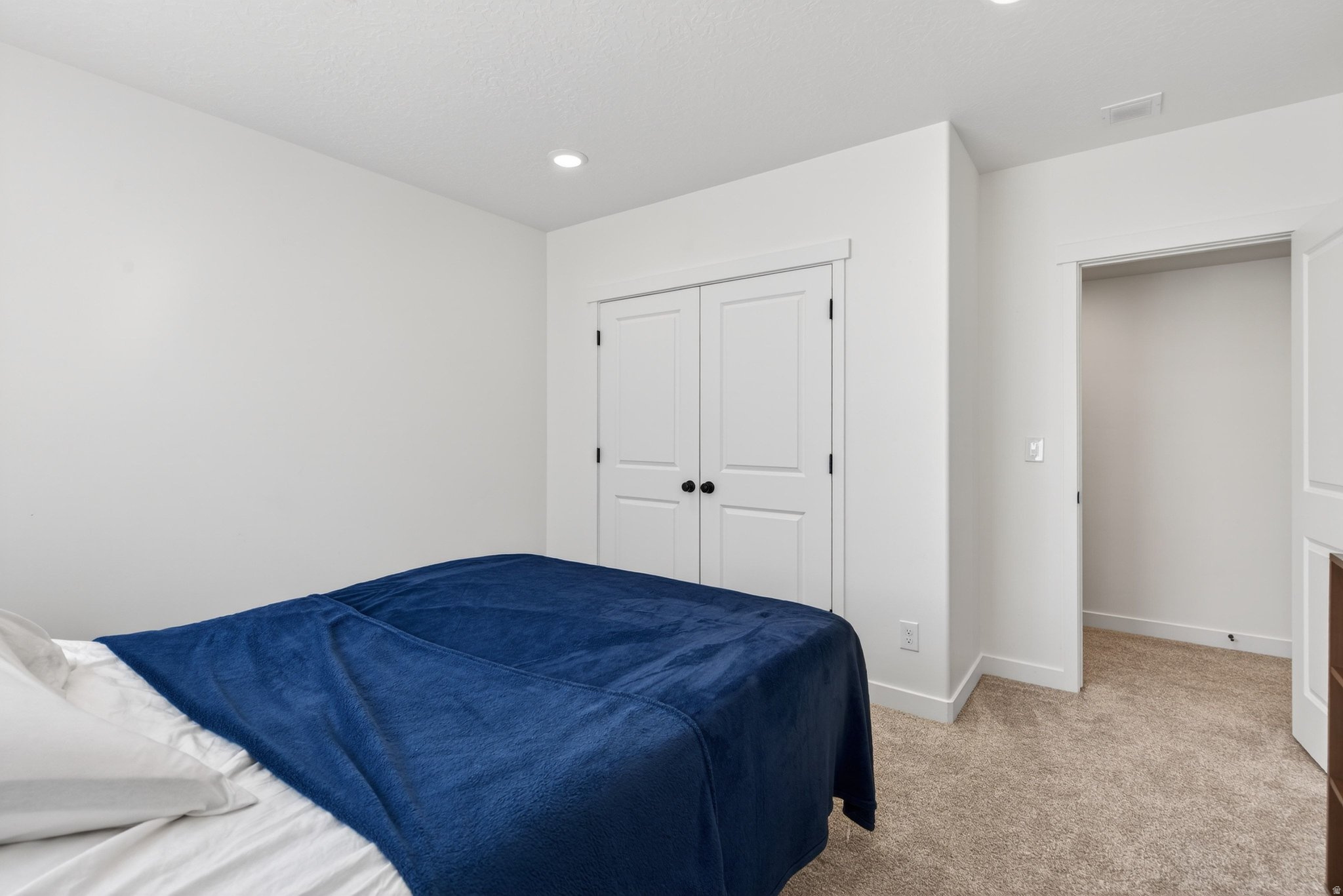 FOOTHILL VILLAGE - Residential