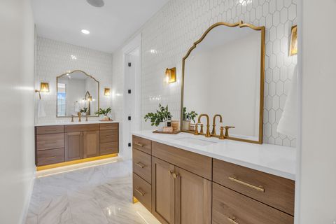 Tiny photo for 1358 S 1220 E, Salem, UT 84653 (MLS # 2140354)