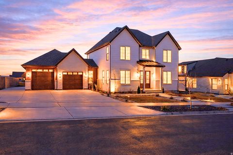 Photo of 1358 S 1220 E, Salem, UT 84653 (MLS # 2140354)