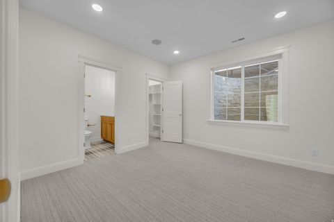 Tiny photo for 1358 S 1220 E, Salem, UT 84653 (MLS # 2140354)