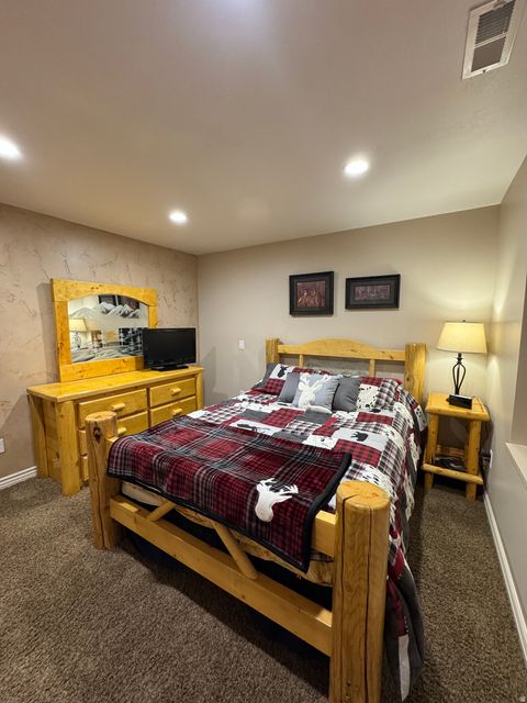 Tiny photo for 152 S PINE DR #33, Huntsville, UT 84317 (MLS # 2147844)