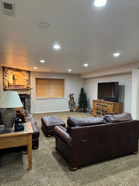 Tiny photo for 152 S PINE DR #33, Huntsville, UT 84317 (MLS # 2147844)
