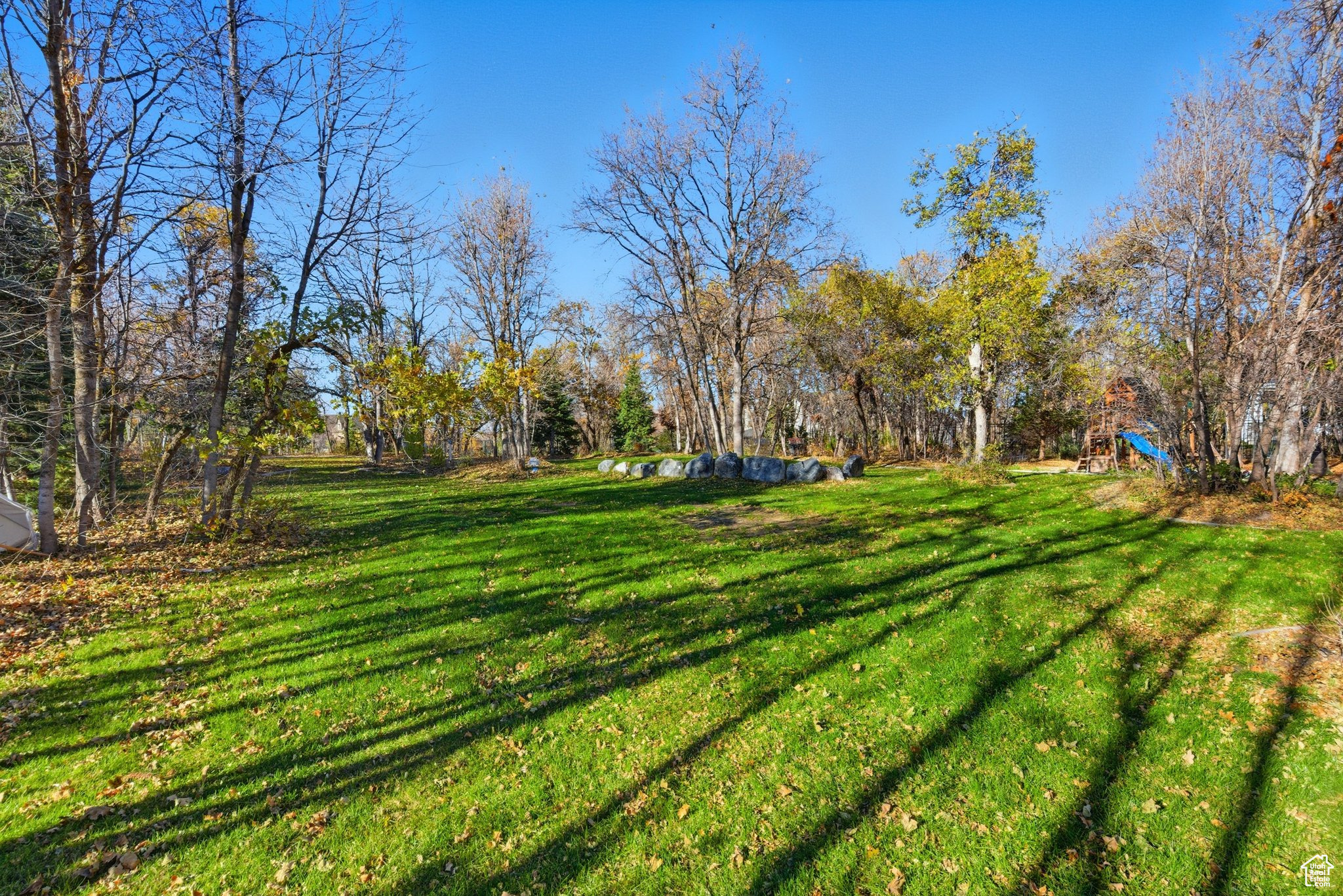 WOODLAND HILLS - Residential