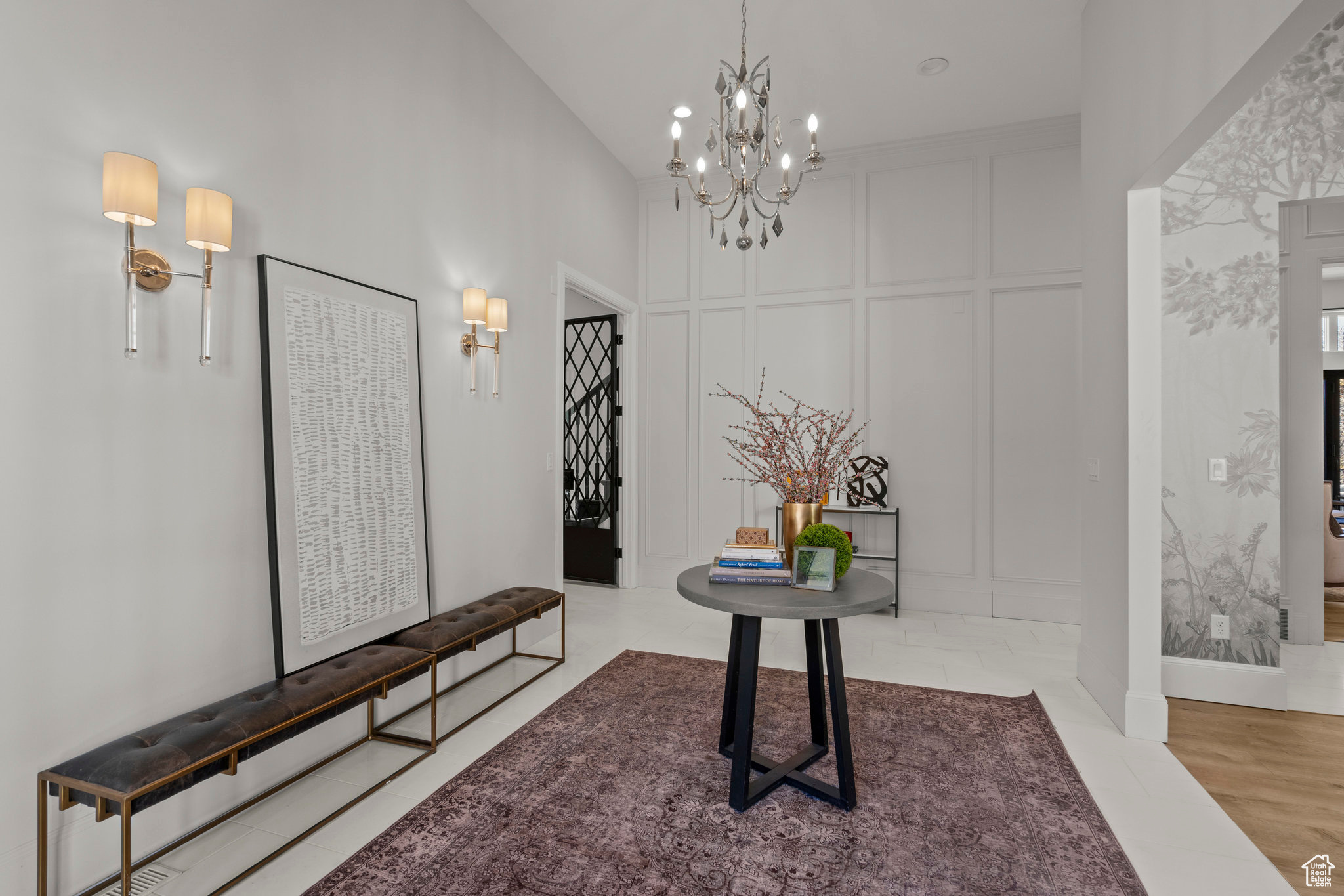 WOODLAND HILLS - Residential