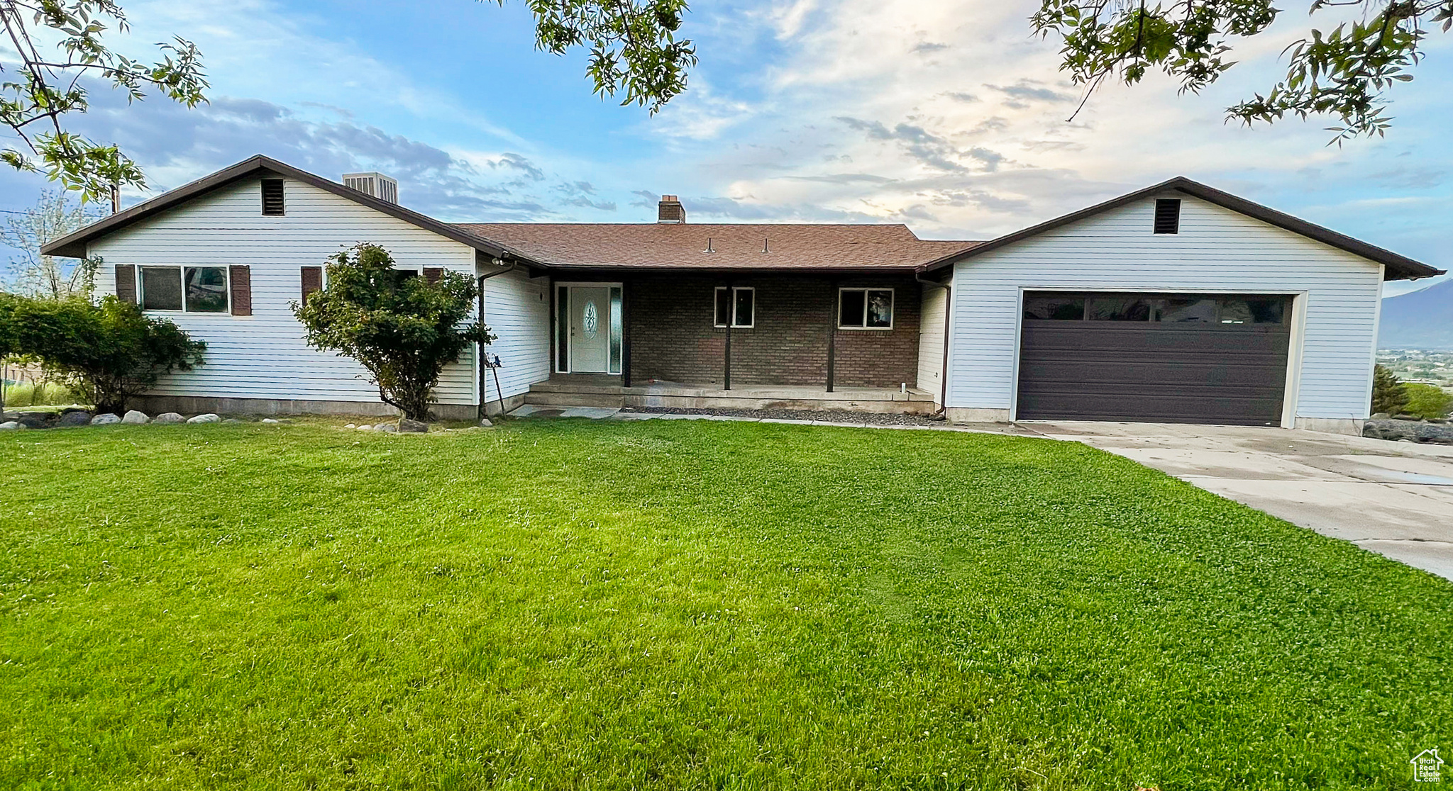 862 E 400, Payson, Utah image 1