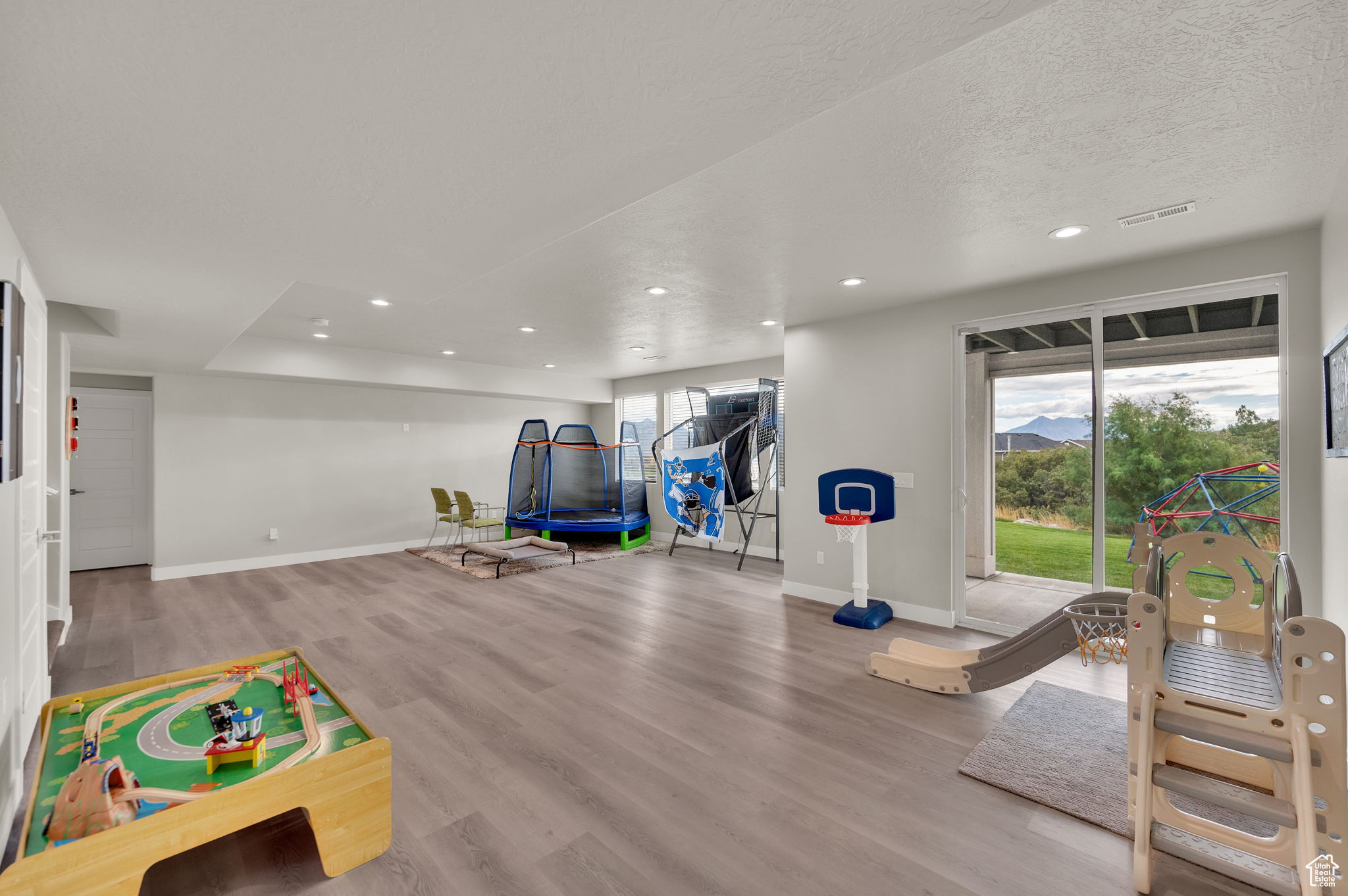 OAK HOLLOW PH 1 PUD - Residential