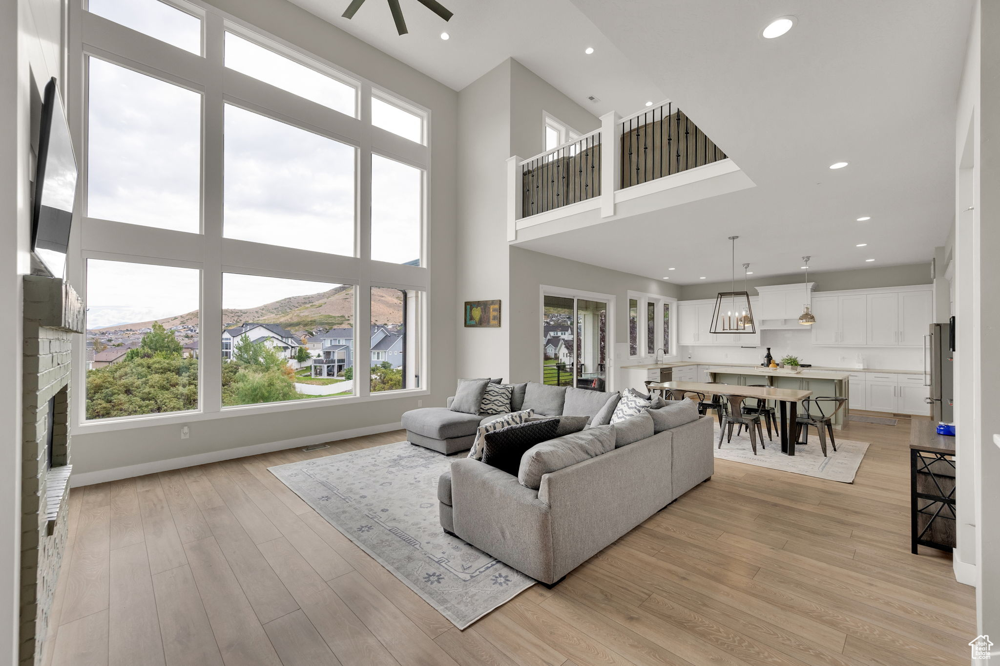 OAK HOLLOW PH 1 PUD - Residential